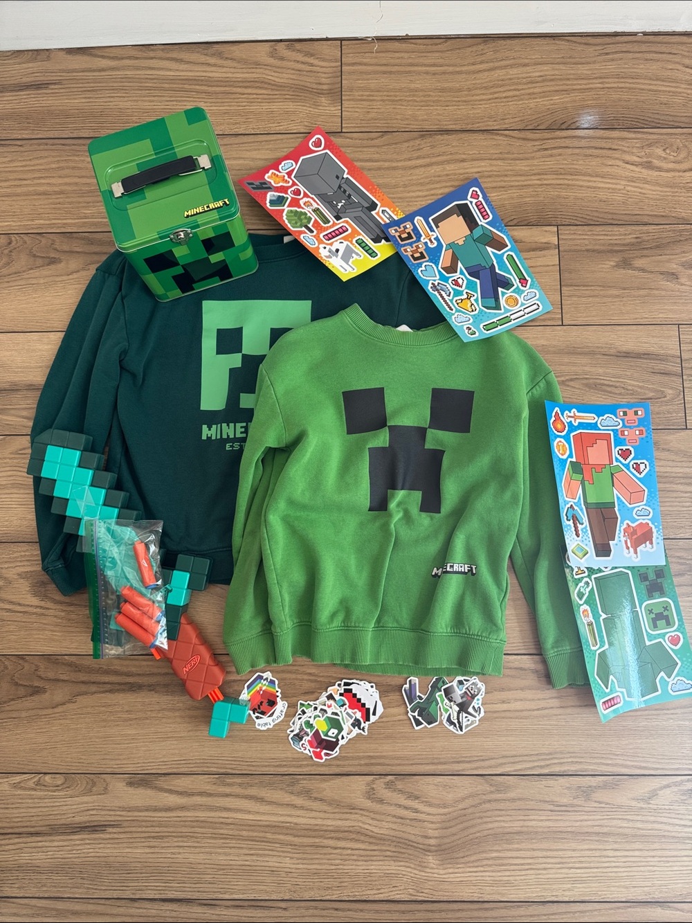 Minecraft bundle - sweatshirts, stickers, tin, nert toy